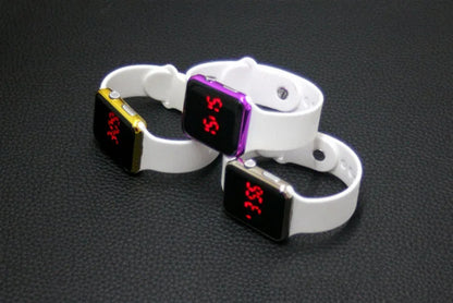 Montres numériques sport LED pour femmes,