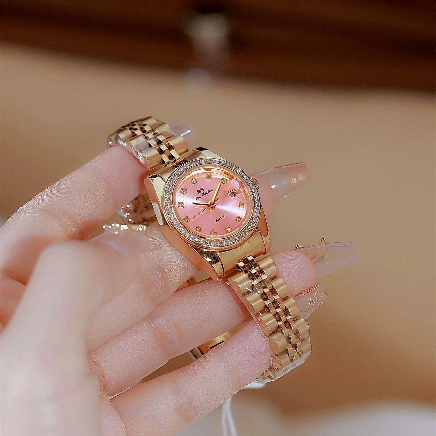 Montre UTHAI- à quartz légère pour femme, marque de luxe